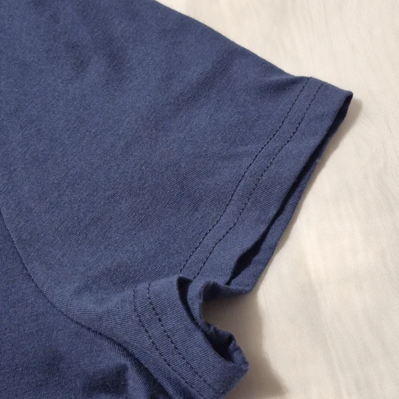 NWT Large Reel Life Sporty Beach Navy Graphic Short Sleeve T-Shirt - Picture 5 of 10